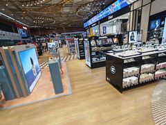 -戴高乐机场免税店(BuY PARIS DUTY FREE)