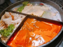 -热火朝天鲜切牛肉火锅(南强街巷店)