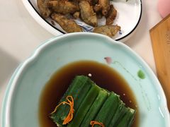 -七的湖·晚芳亭·阳澄湖农家菜·大闸蟹(莲花岛店)