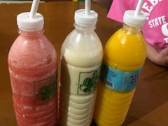-Jonah's Fruit Shake & Snack Bar
