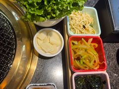-正苑26年海鲜烤肉•牛尾汤汤饭(东港店)