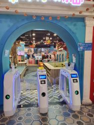 -卡通尼乐园(重庆南坪协信星光店)