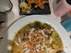 -周渝食惦·酸菜鱼精致川菜(横岗店)