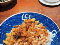 -红猪卤肉饭(大西洋美食城店)
