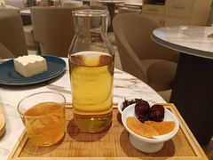 -théATRE 茶聚场(王府中環店)