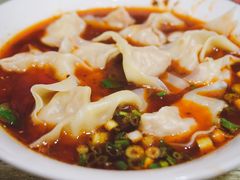 龙抄手-八一好吃街·高品美食广场