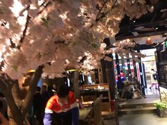 -蜜桃餐厅·江浙融合菜(荟聚购物中心店)