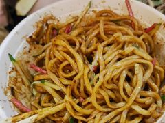 -黑八私房老北京炸酱面