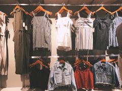-Abercrombie&Fitch(德基广场店)