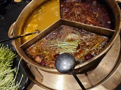 -湊湊火锅·茶憩(打浦桥日月光店)