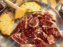 -叽叽扎扎烤肉场(生态城万达店)