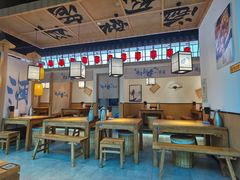 大堂-先启半步颠小酒馆(虹桥龙湖天街店)
