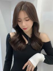 -丝语萱形象