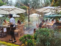 -墨居上隐·院子里火锅(峨眉店)