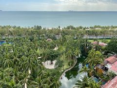 -三亚湾海居铂尔曼度假酒店