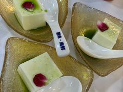 -明本湛江鸡•海鲜小厨(陈家祠店)