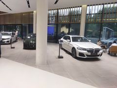 -上德宝骏宝马5S店