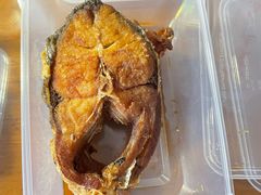 -狗撵鸭(泰山公寓店)