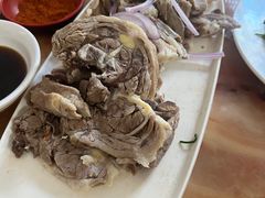 -苏莱特色牛骨滩羊手抓馆(长城东街总店)