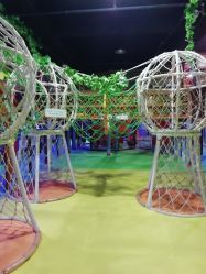 -六月巴士童乐园(抚顺罕王商场店)