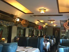 -火车头法国西餐厅