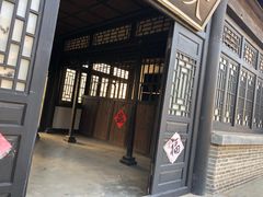 -清风小镇闯关东影视基地