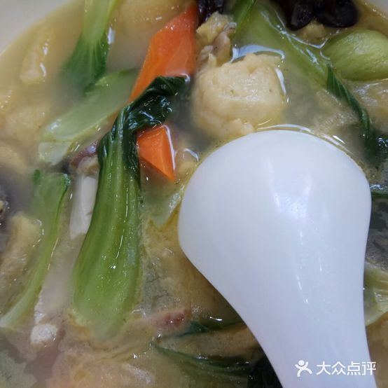 天天红土菜之家(东进路店)