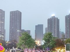 -观音桥步行街