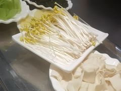 -老船舫·现做活鲜鱼馆(东郊记忆店)