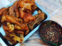 -王万妈卤猪脚(青岩交通路)