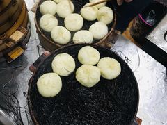 -舒小笼松针小笼包