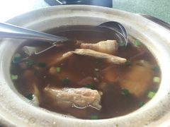 -新峰肉骨茶