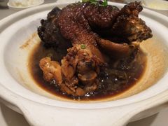 -老码头黑皮肘子锅包肉(赣水路店)