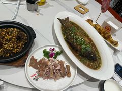 -梅利汴京烤鸭•开封豫菜地标店(晋安路店)