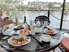 -深圳东部华侨城茵特拉根酒店