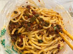 -玲玲米粉·新疆现炒米粉(大十字总店)