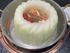 -得意咚瓜·顺德鱼生·冬瓜火锅(深圳首店)