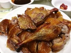 片皮鸭-总参北京涮羊肉