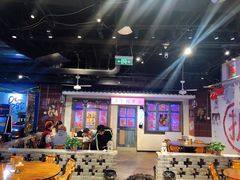 大堂-马路牙子地桌烤肉(工体店)