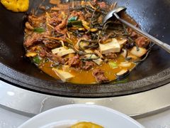 -鲁员外地锅鸡地锅鱼(古墩路店)