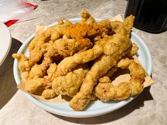 -沪小胖小龙虾(淮海中路旗舰店)