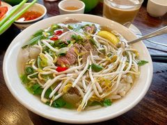 -鸿记越南牛鸡粉