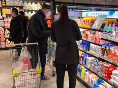 -胖东来生活广场(健康路店)