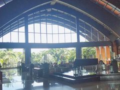 -三亚湾海居铂尔曼度假酒店