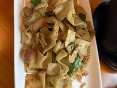 -莲餐厅·湖北菜·潜江小龙虾店(愚园路店)