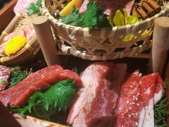 -山川小町·极番烧肉(新地假日广场店)