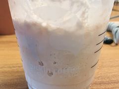 卡布奇诺瑞纳冰-瑞幸咖啡(第一城店)