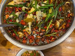 -乡土特色.冷锅鱼.牦牛肉汤锅