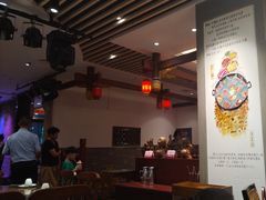 -小天鹅火锅·一线江景洪鼎旗舰店(洪崖洞店)