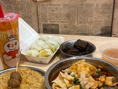 -柳州肥姨妈大骨螺蛳粉(万达中心店)